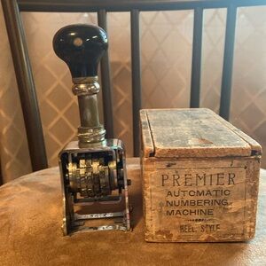 Premier Automatic Numbering Stamp with Box
